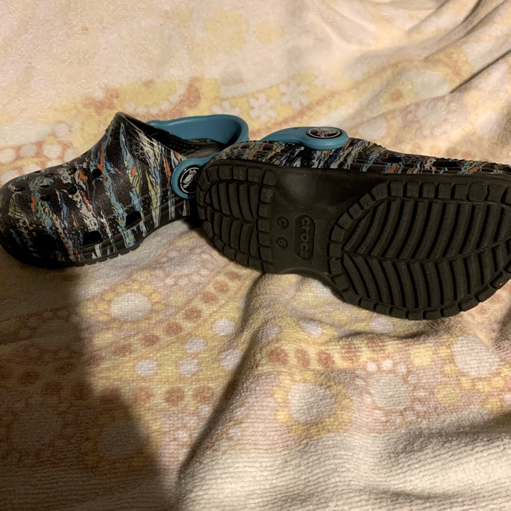 Toddler crocs